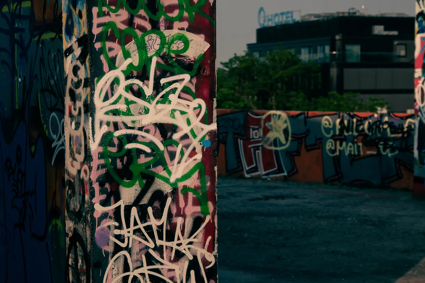 A photographic trip through abandoned locations in Krakow (4)