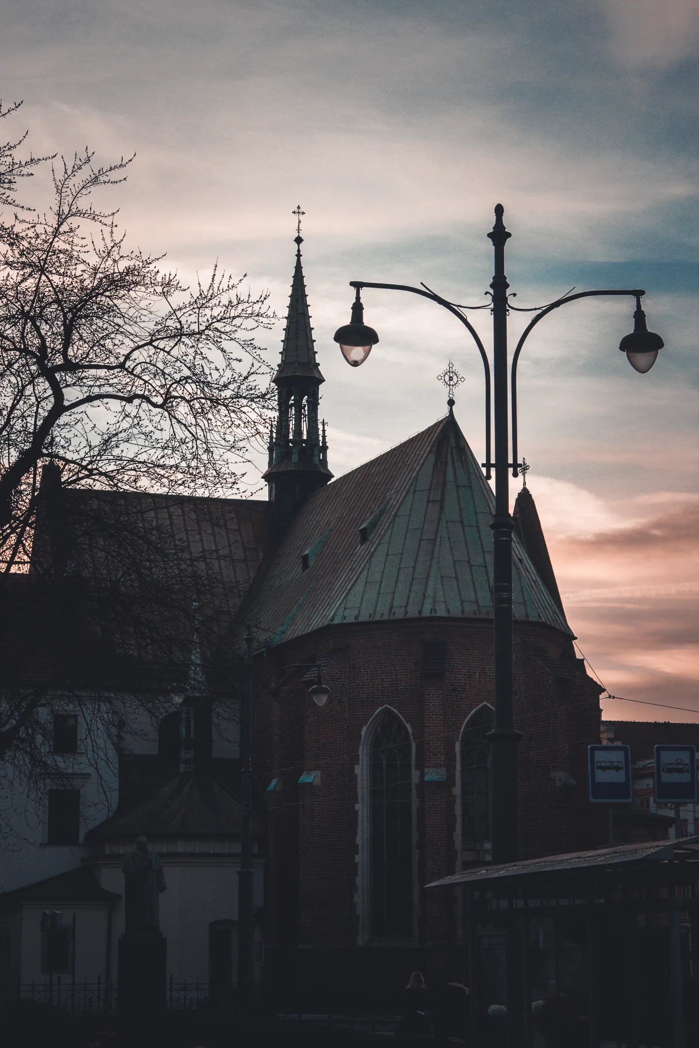 Learning street photography and photo editing in Krakow in 2023 (2)