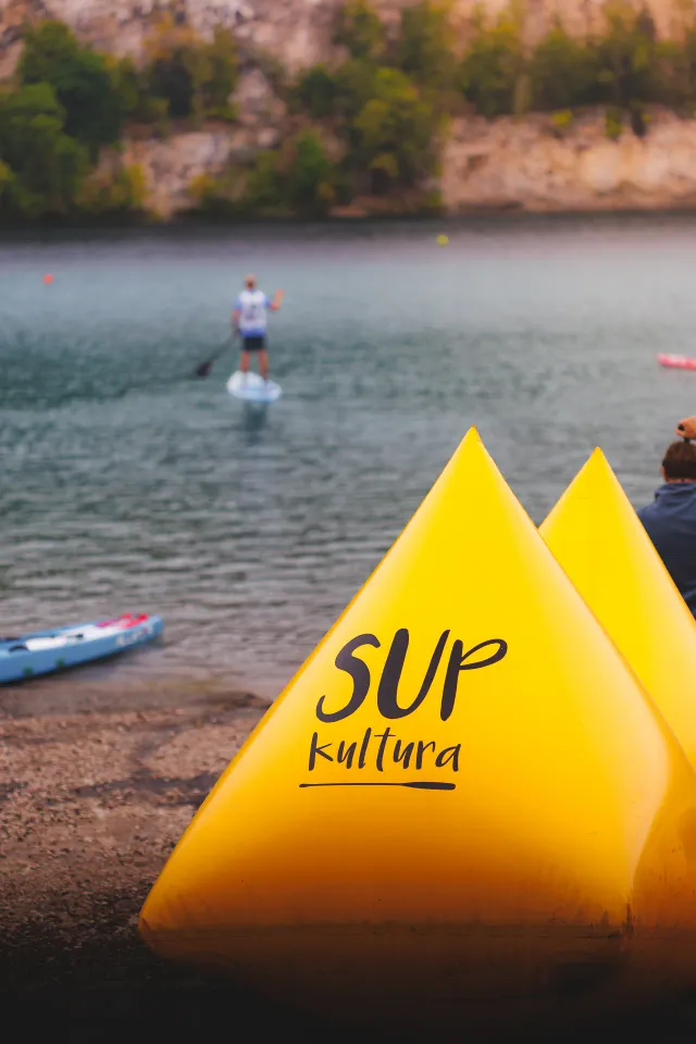 Photograph: sup open